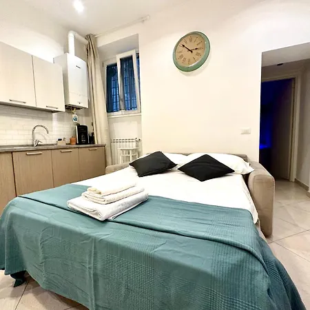 Vacanze Romane Laterano Apartment Rome