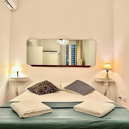 Vacanze Romane Laterano Apartment