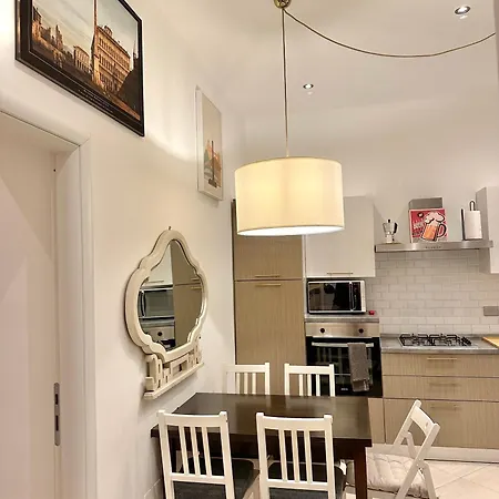 Vacanze Romane Laterano 아파트 *